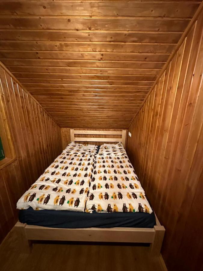 Hotel Madarasi Sportbazis à Capilnita Extérieur photo