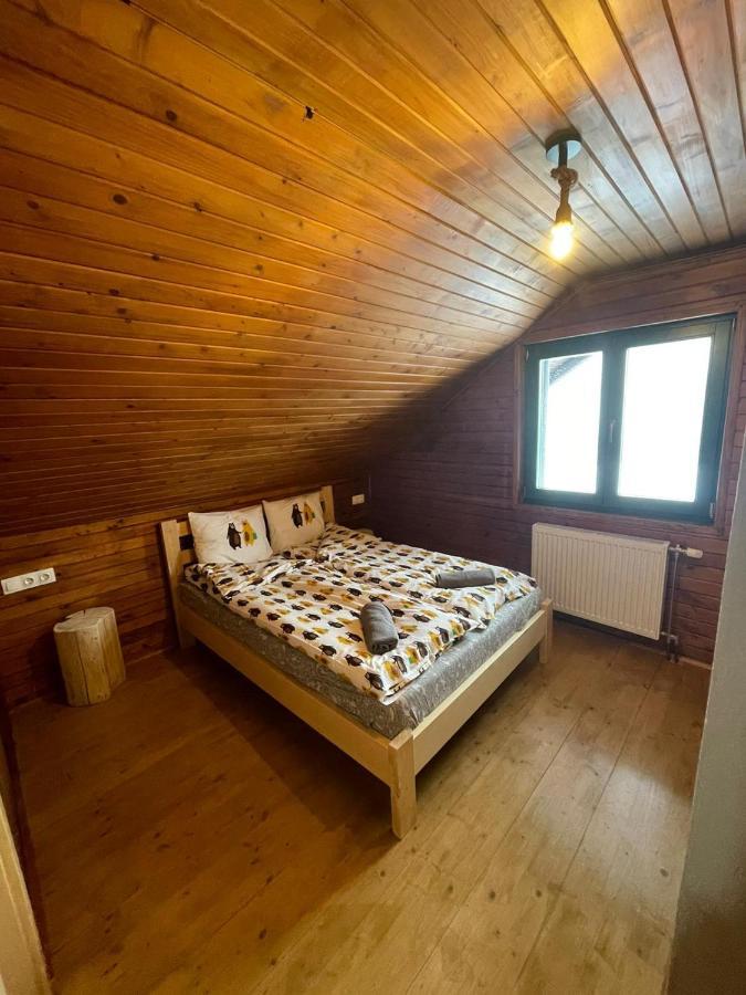 Hotel Madarasi Sportbazis à Capilnita Extérieur photo