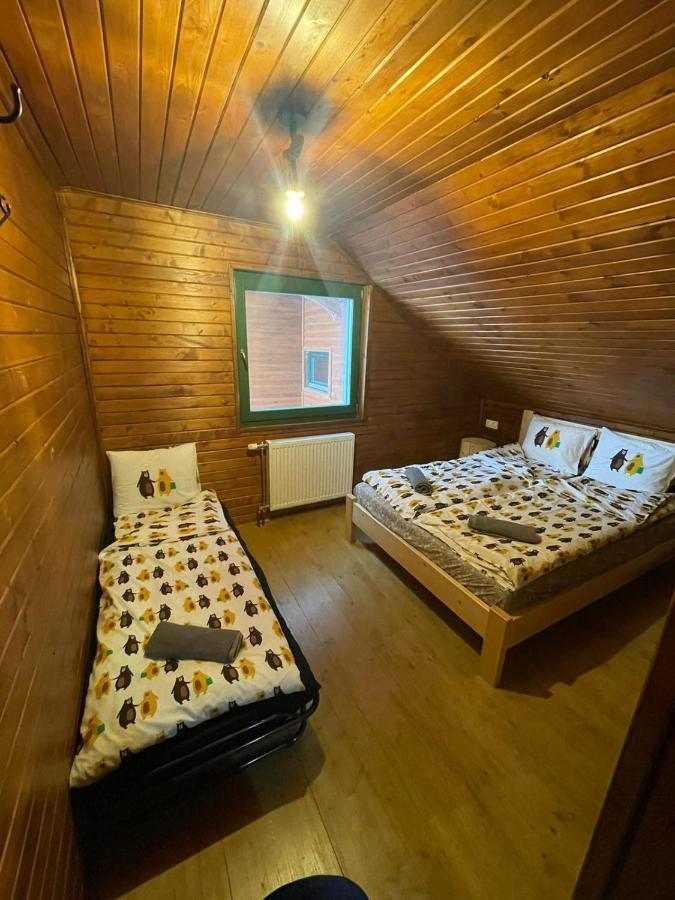 Hotel Madarasi Sportbazis à Capilnita Extérieur photo