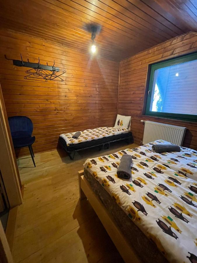 Hotel Madarasi Sportbazis à Capilnita Extérieur photo